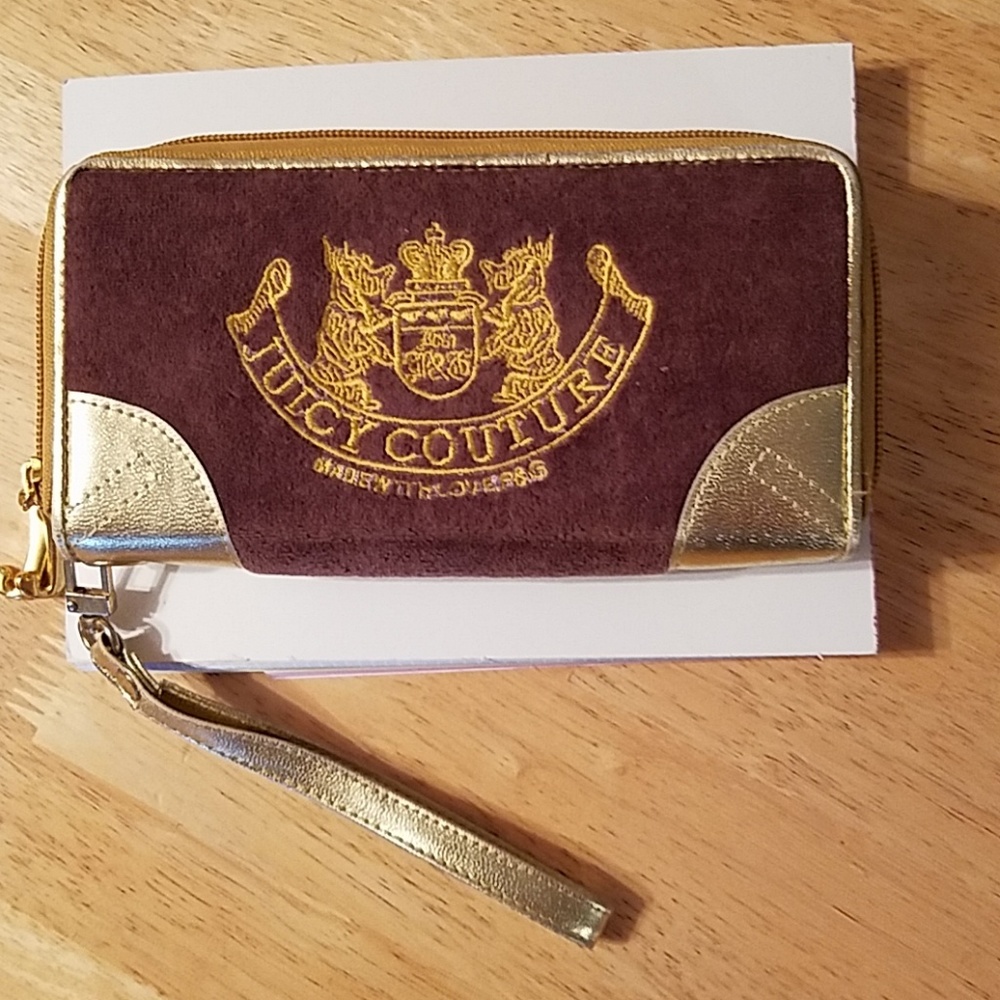 Juicy Couture Wristlet Wallet!